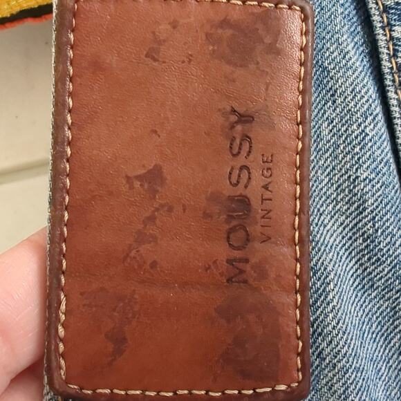 Moussy Vintage Denim Jeans Womens 28" Distressed Button Fly Fray Ankle Japan - Picture 6 of 7